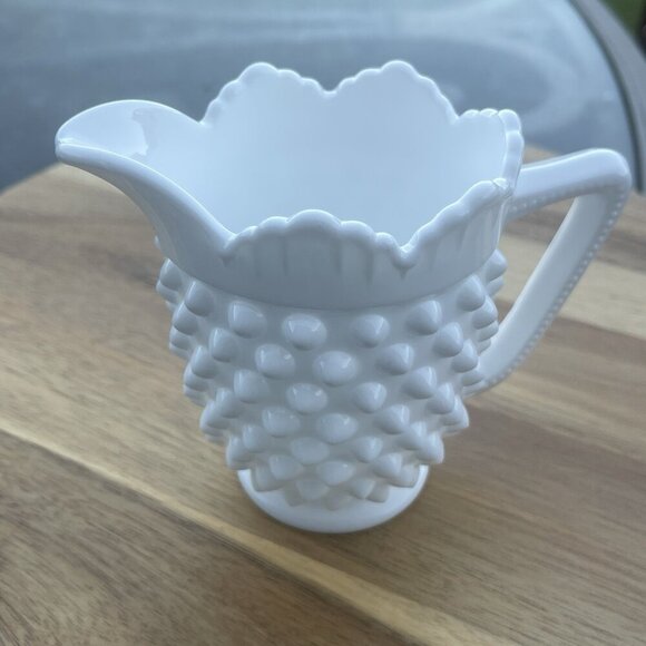 Vtg Fenton Hobnail Milk Glass Creamer Scalloped Pitcher Retro Christmas Decor 4" - Picture 8 of 9